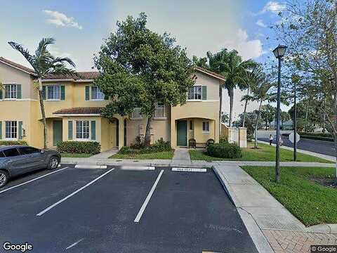 60Th, NORTH LAUDERDALE, FL 33068