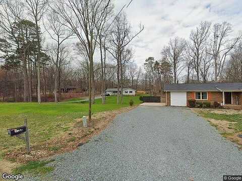 Lark Trail, MONROE, NC 28110