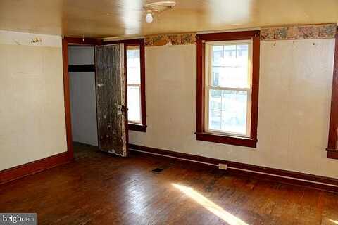 Main, FAYETTEVILLE, PA 17222