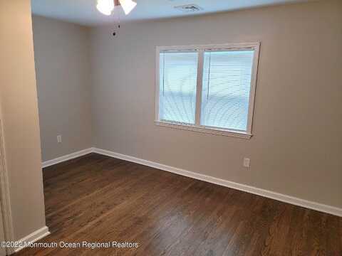 Raymond, TOMS RIVER, NJ 08755