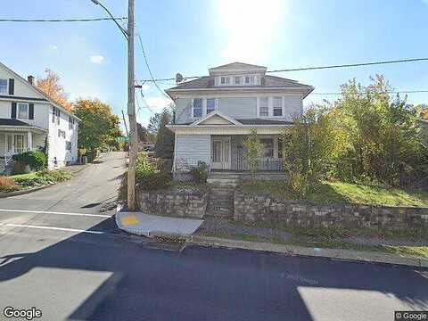 Boulevard, THROOP, PA 18512