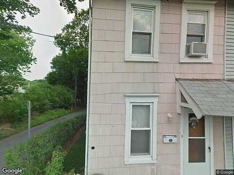 Milton, CATASAUQUA, PA 18032