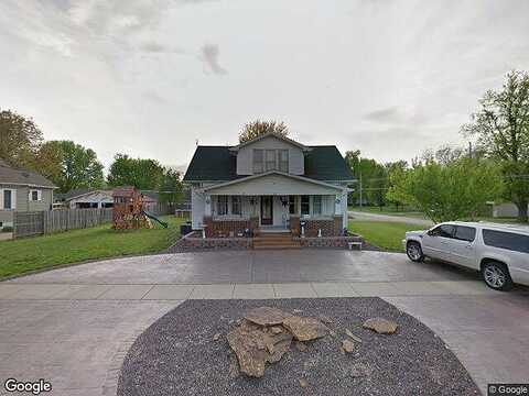 6Th, GIRARD, IL 62640