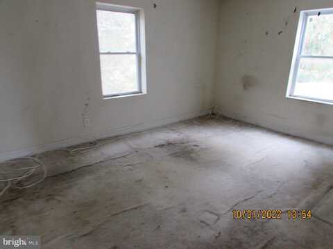 Wade, CATONSVILLE, MD 21228