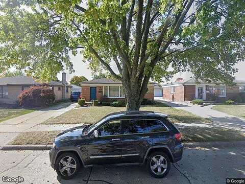 Belleair, ROSEVILLE, MI 48066