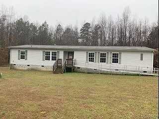 Cottage, BLACKSTONE, VA 23824