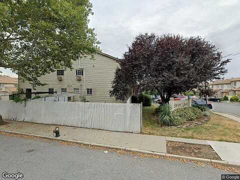 Holiday Way Unit 48, Staten Island, NY 10314