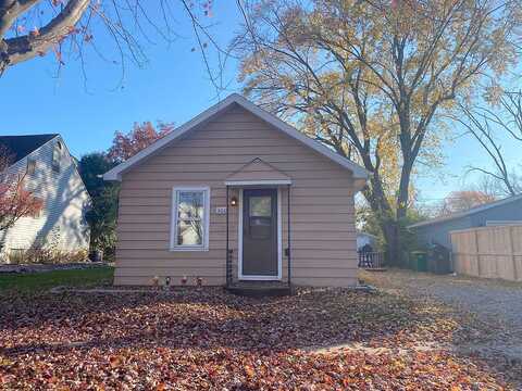 10Th St, Fond Du Lac, WI 54935