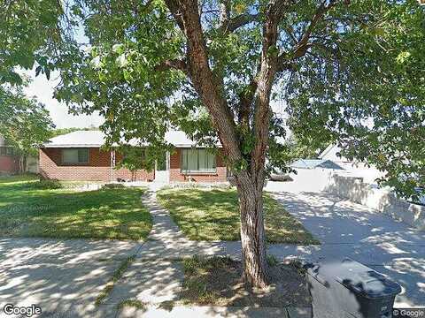 Fairlane St, Magna, UT 84044