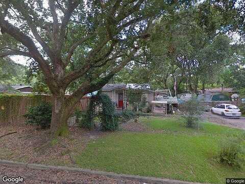 E Alta Vista Dr, Mobile, AL 36605