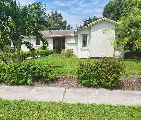 36Th, LAUDERDALE LAKES, FL 33319