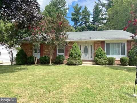 Hawksbury, PIKESVILLE, MD 21208