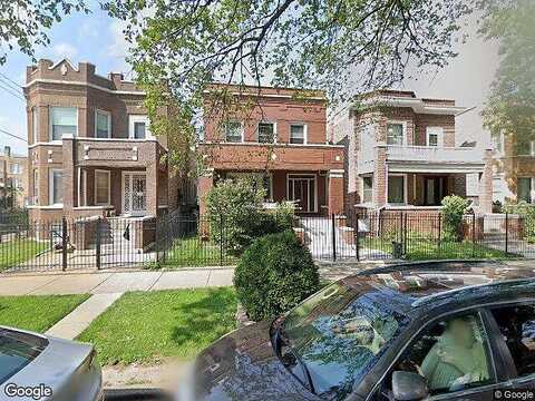 W Gladys Avenue, Chicago, IL 60644