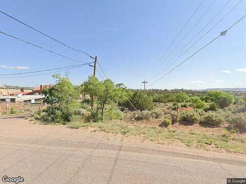 Chi Hoo Tsoo Rd N, St Michaels, AZ 86511