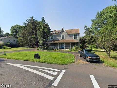 Wilson Avenue, Ivyland, PA 18974