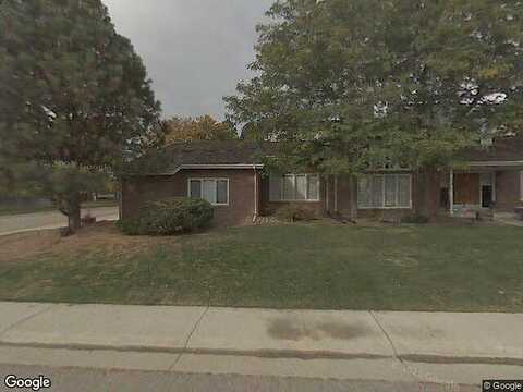 Kenton Way, Englewood, CO 80111