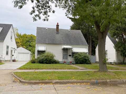 54Th, MILWAUKEE, WI 53218