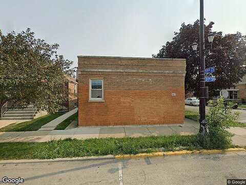 31Th St W, Cicero, IL 60804