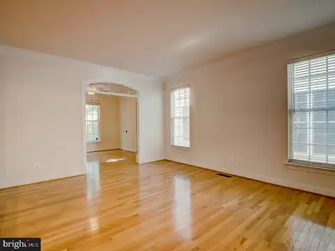 Kertscher, CENTREVILLE, VA 20120