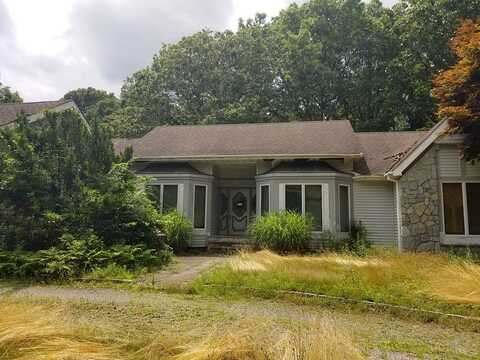 Westfield, CORAM, NY 11727