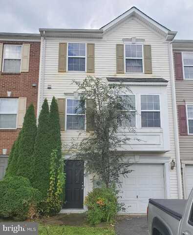 Prentiss Point, MARTINSBURG, WV 25401