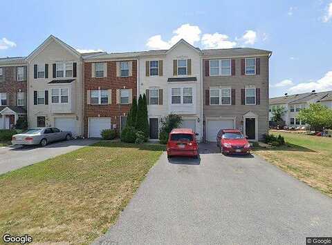 Prentiss Point, MARTINSBURG, WV 25401