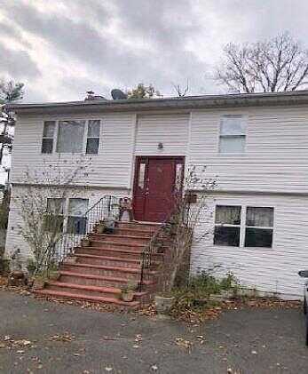 Manetto Hill, PLAINVIEW, NY 11803