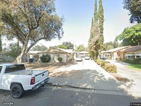 & 7469 Mt Vernon St, Riverside, CA 92504