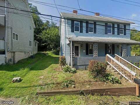 762 764 School St, Moon/Crescent Township, PA 15046