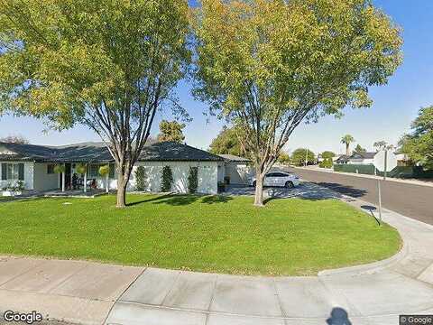 E Va De La Escuela, Scottsdale, AZ 85258
