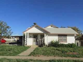 16Th, SEAGRAVES, TX 79359