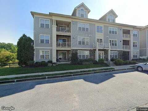 Stone Ridge Circle 202, Pikesville, MD 21208