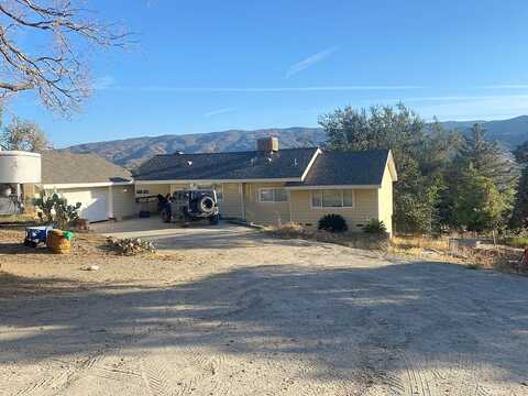 Babia, LEONA VALLEY, CA 93551