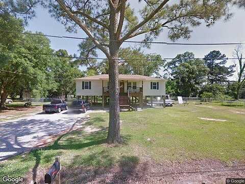 Mclean, BAYOU LA BATRE, AL 36509