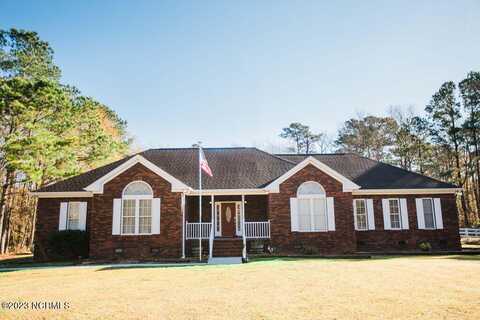 77 Berry Patch Road, Hampstead, NC 28443