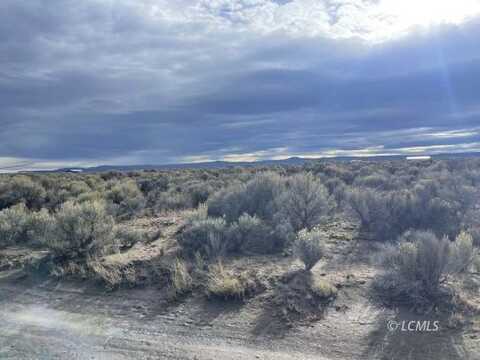 Millican Rd, Christmas Valley, OR 97641
