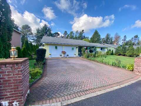 2039 NE Crestview, Newport, OR 97365