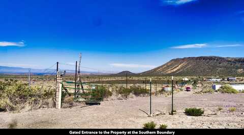 203 Grande Avenue, Carrizozo, NM 88301