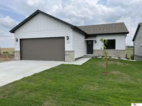 1440 Montana Street, Superior, NE 68978