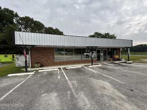 421 W Elizabeth Street, Clinton, NC 28328