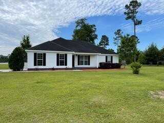 177 Emerald Drive, Willacoochee, GA 31650