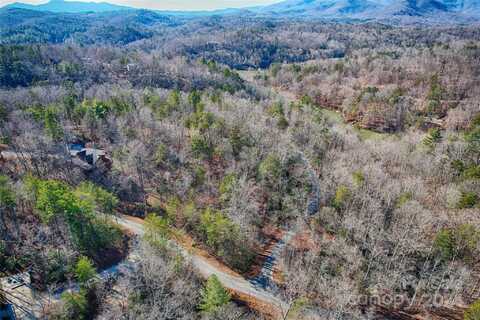 000 Bear Run Avenue, Lake Lure, NC 28746