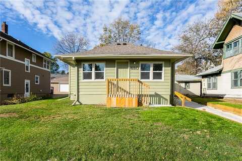 680 35th Street, Des Moines, IA 50312