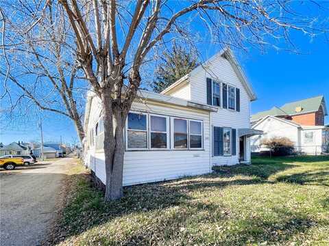 205 S 3rd Street, Marshalltown, IA 50158