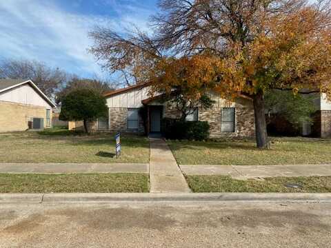 4636 Gleneagle Street, Mesquite, TX 75150