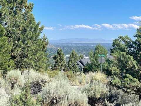 1159 NW Redfield Circle, Bend, OR 97703