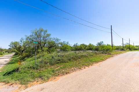 601 Wall, Sweetwater, TX 79556