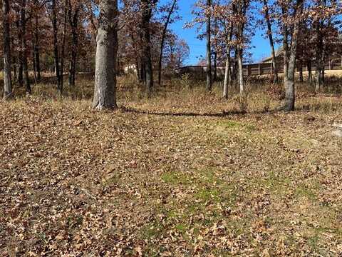 668 Woodlands Drive, Tahlequah, OK 74464