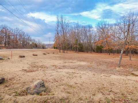 22 Duchess Creek Drive, Porum, OK 74455