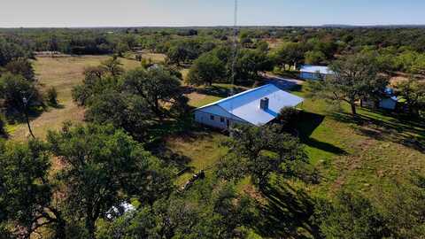 132 Offer Lane, Llano, TX 78643